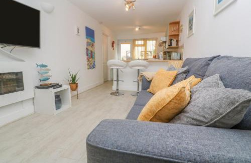 Marazion Apartment | Driftwood