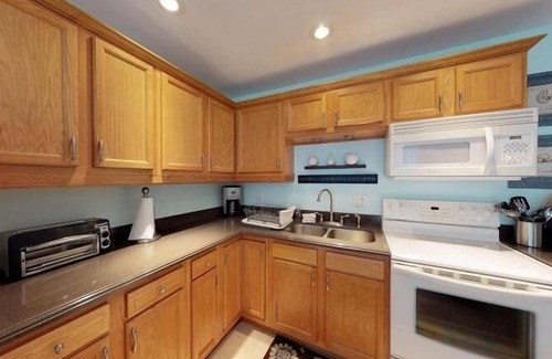 Isles of Capri Condo | Driftwood Landing 14- Isles of Capri Vacation Resort.