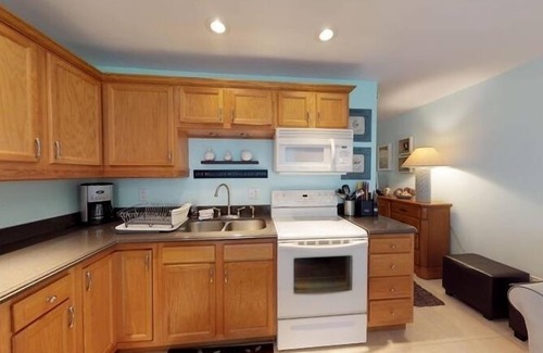 Isles of Capri Condo | Driftwood Landing 14- Isles of Capri Vacation Resort.