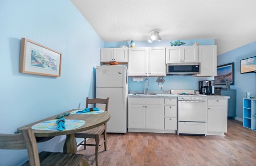 Isles of Capri House | Driftwood Landing 5- Isles of Capri Vacation Resort.