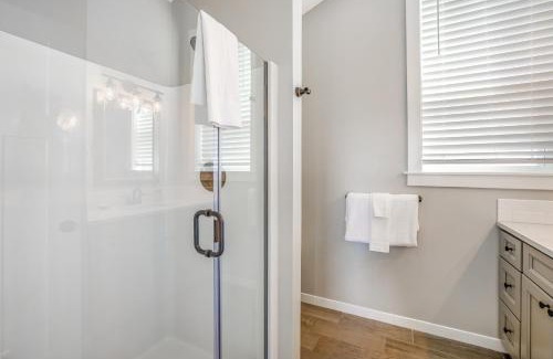 Nelscott House | Driftwood Pearl