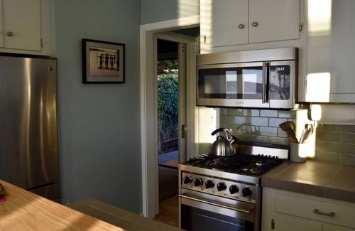 McDonald House | Driftwood | Private Coastal Escape w/Unreal Views