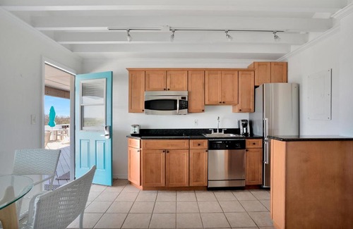 Montauk Resort | Driftwood Resort on the Ocean