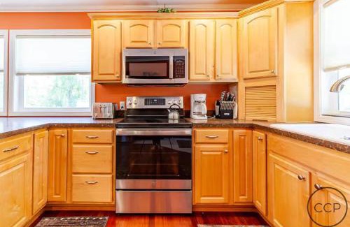 Montague House | Driftwood Sands Retreat