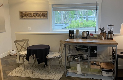 Regional District of Nanaimo Apartment | Driftwood Studio Loft#Oceanfront Park Area#Quiet!