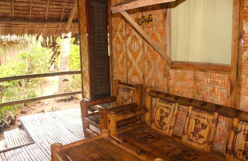 Sipalay Resort | Driftwood Village Resort