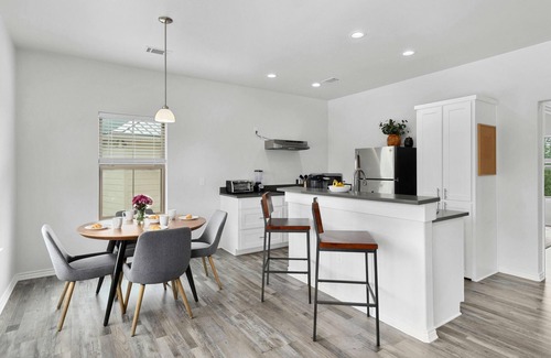 Dripping Springs Condo | Dripping Springs Silver Creek Condo Holmes C- 4 Bedroom Unit