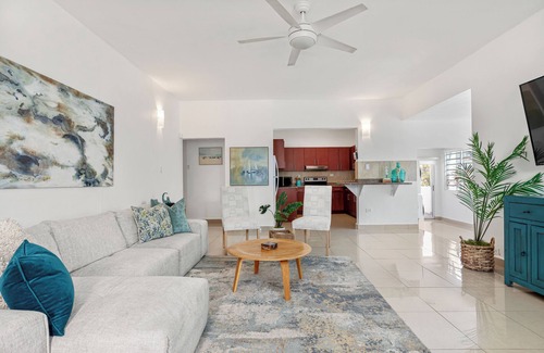 San Juan Apartment | Driver, Chef, Maid, & Pool - VIP Service
