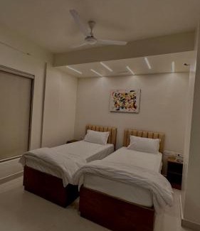 Thoraipakkam Hotel | DrizzleDrop Inn Chennai