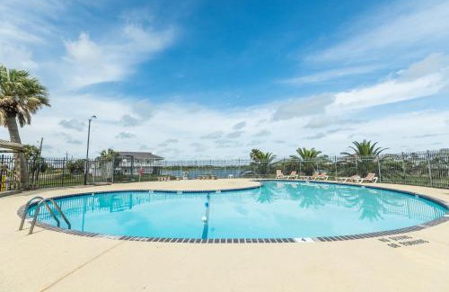Terramar Beach House | Dropped Anchor