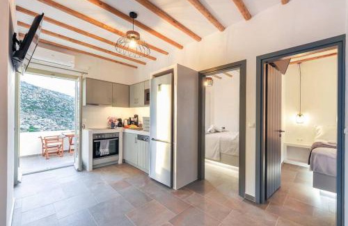 Herronisos Apartment | Droufakos’ home - Beachfront Lux 2BD apt. w. Views