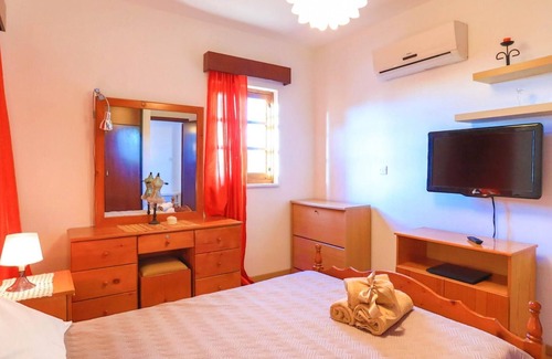 Droushia House | Droushia Corner House