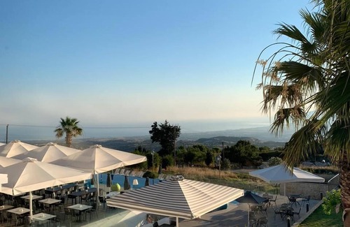Droushia Hotel | Droushia Heights
