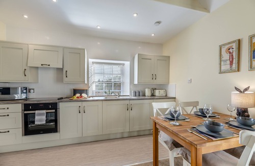 Cornhill on Tweed House | Drovers Cottage - Two Bedroom House, Sleeps 4