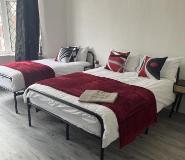 Manchester House | Droylsden House