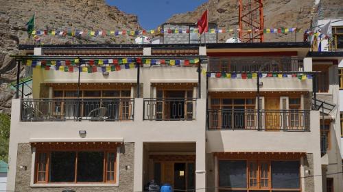 Kaza House | DRUK Homestay Kaza