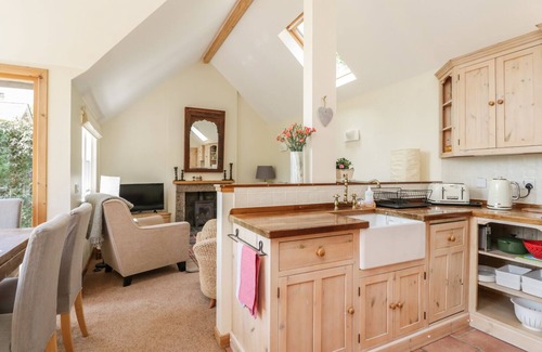 Banchory Cottage | DRUMHEAD BOTHY, pet friendly, character holiday cottage in Aboyne