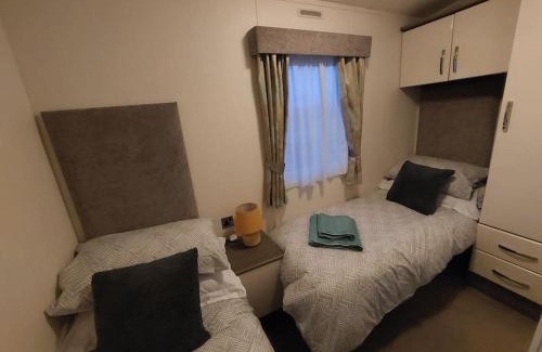 Lisnagunogue House | Drumrammer Farm Lodge
