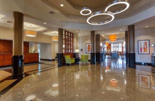Castleton Hotel | Drury Inn & Suites Indianapolis Northeast