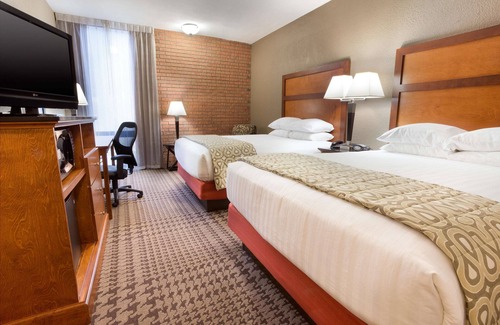 Jackson Hotel | Drury Inn & Suites Jackson MO