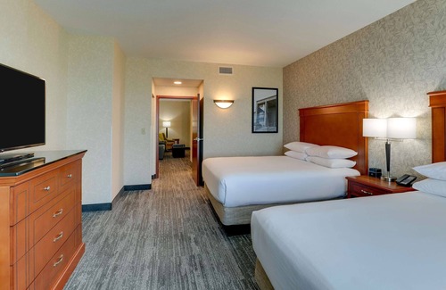 Blue Springs Hotel | Drury Inn & Suites Kansas City Independence