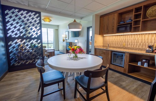 Lake Buena Vista Hotel | Drury Plaza Hotel Orlando - Disney Springs Area