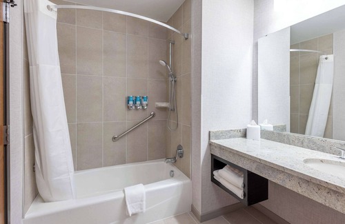 Pooler Hotel | Drury Plaza Hotel Savannah Pooler