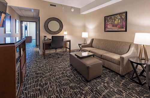 Pooler Hotel | Drury Plaza Hotel Savannah Pooler