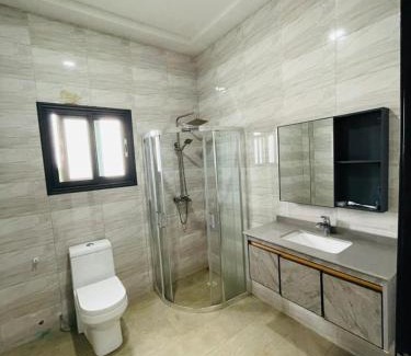 West Coast Division Apartment | DSD-Apartments