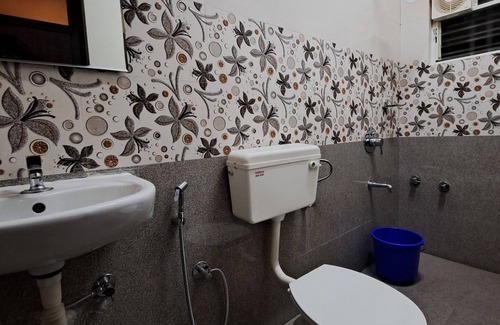 Bardez Hotel | Dsouzas Guest House