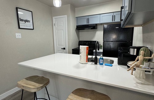 Park Central Apartment | DT Dallas LUXE Staycation 1Bd1Ba