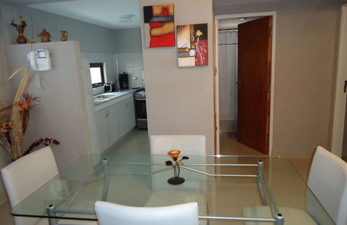 Villa Gesell Apartment | DTO DE ALQUILER FAMILIAR A PASOS DEL MAR