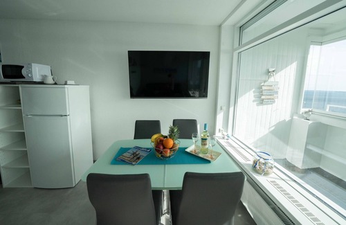 Sierksdorf Apartment | DTV * - Mega view directly onto the Bay of Lübeck - incl.