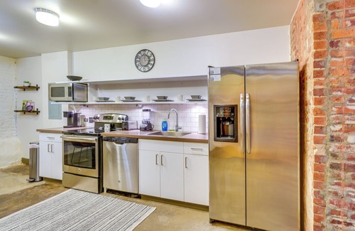 Knoxville Apartment | Dtwn Knoxville Studio Half-Mi to Market Square!