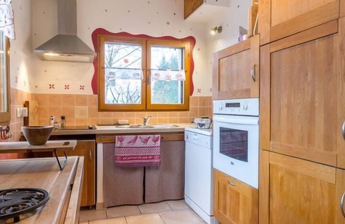 Gilly-sur-Isere House | DU COQ A L'haan - Gilly SUR Isere