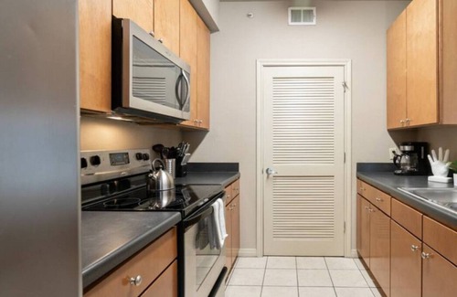 Pemberton Heights Apartment | Dual Apts in Downtown Austin | Perfect for Groups
