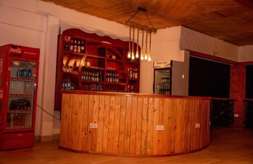 Moshi Hotel | Dual Mountain View Lodge