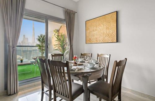 Business Bay Apartment | Dubai Dream Retreat- Burj Views