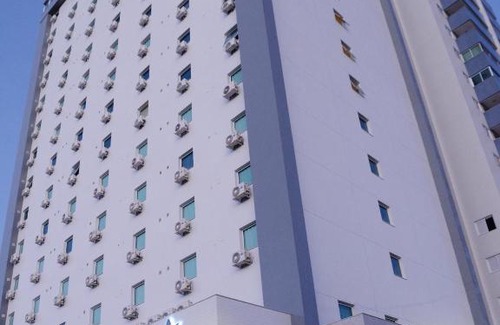 Melo Hotel | Dubai Suites