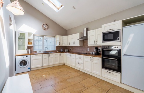 Sutton Cross House | Dublin Airport Homestay Room 1