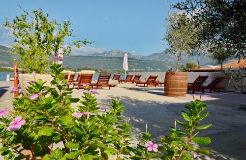 Tivat Apartment | Dubravcevic Residence