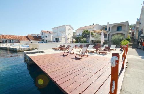 Tivat Apartment | Dubravcevic Residence