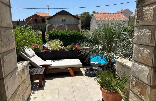 Ravno Apartment | DUBROVNIK - IVANICA: “SUNNYHILLS APARTMENTS” WITH POOL
