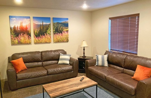 Duchesne Apartment | Duchesne Suites - Resort Style Town Home Suite
