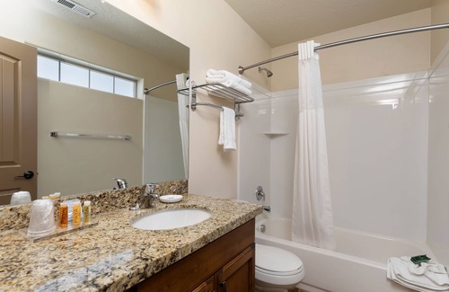 Duchesne Apartment | Duchesne Suites - Resort Style Town Home Suite