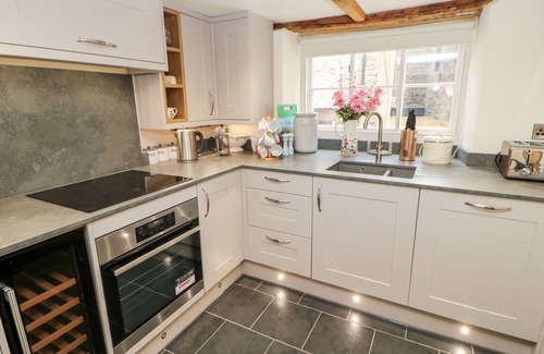 Richmond House | DUCK COTTAGE, pet friendly, character holiday cottage in Melsonby