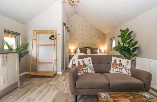Bedale House | Duck Lodge