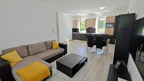 Sarvar Apartment | Dudy's Flat