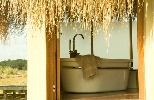 Vilanculos Cabin | Dugong Beach Lodge ,