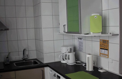 Mittelmeiderich Apartment | Duisburg -Tor to Niederrhein and Ruhrgebiet-